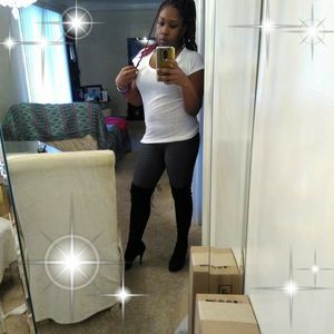 Meet your Posher, Sharena